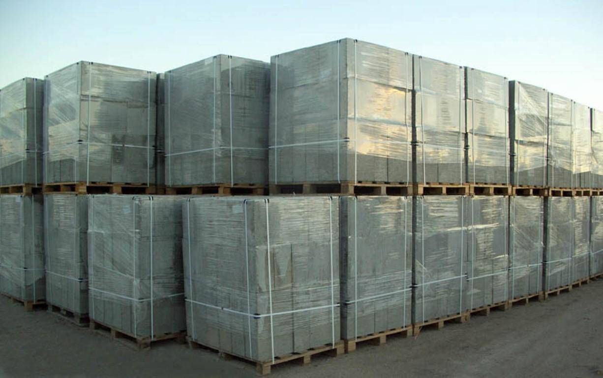 Equipment for the production of foam concrete