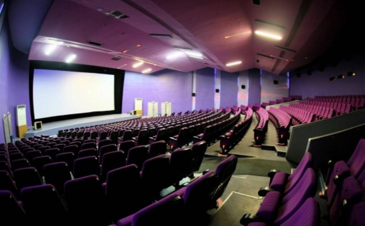 Как открыть свой собственный кинотеатр и преуспеть?