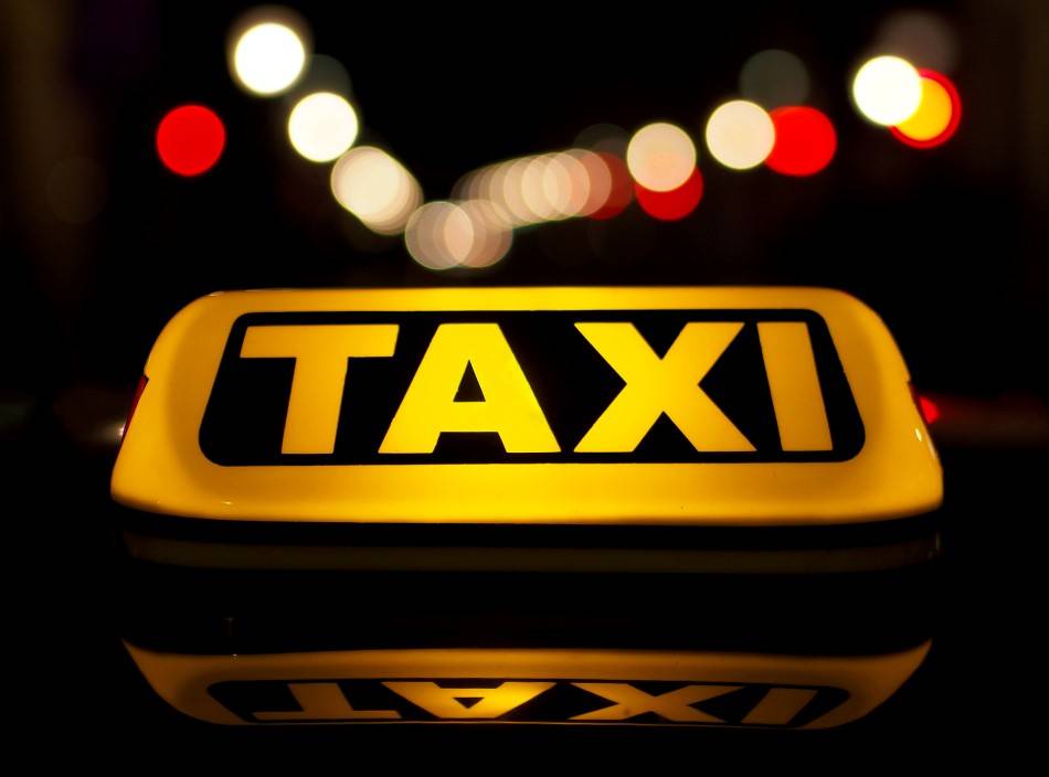 Новая афера на Авито с курьером-таксистом