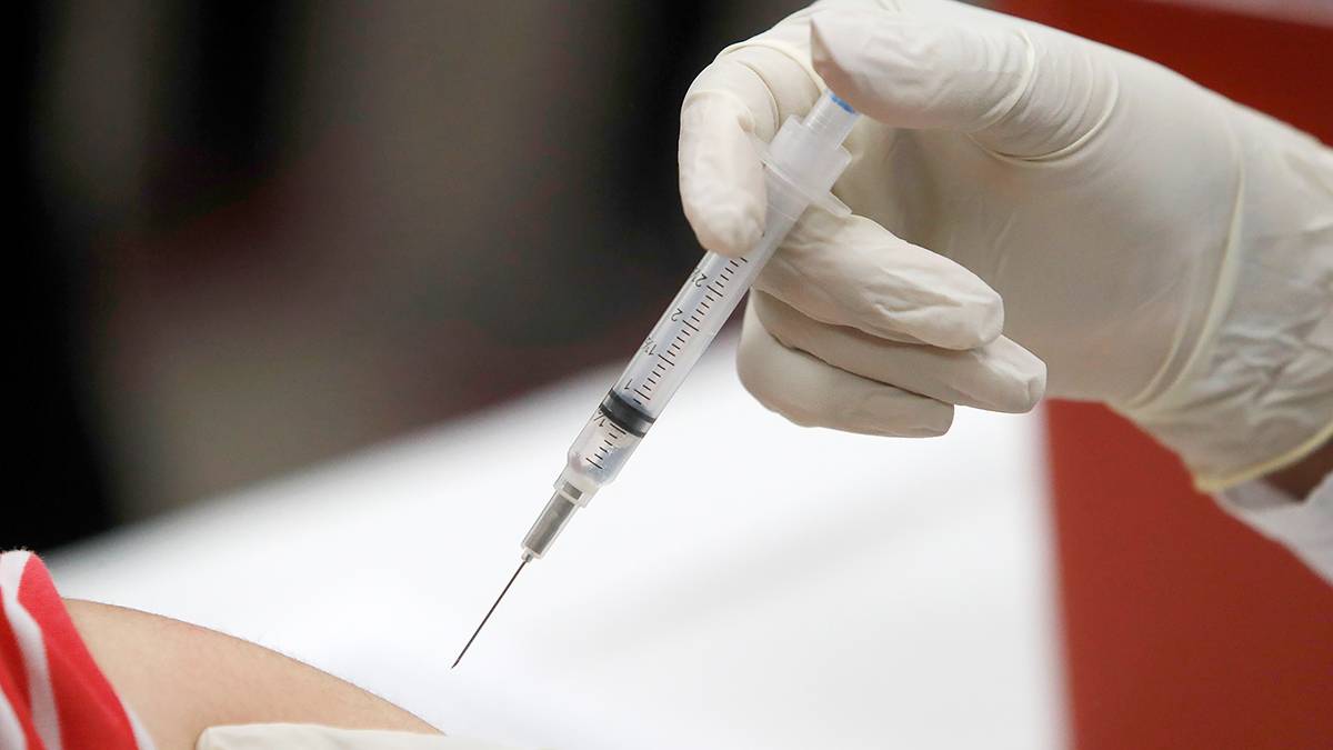 В России испытали вакцину на людях от коронавируса