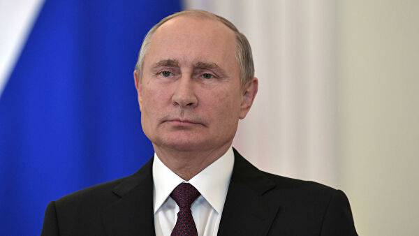 Путин объявил, что налоги для медиков отменят